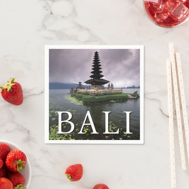 Servilleta De Papel Templo Ulun Danu | Bali, Indonesia (In situ)