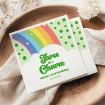 Three Is A Charm Rainbow Cumpleaños 3