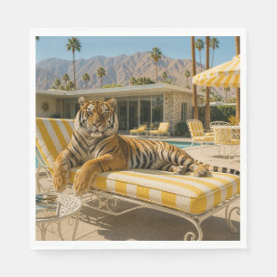 Servilleta De Papel Tigre junto a la piscina de Palm Springs