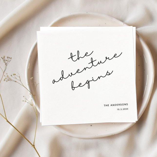 Servilleta De Papel Toallas Bodas personalizadas que empieza la aventu (The Adventure Begins Personalized Wedding Napkins for Cocktail Hour)