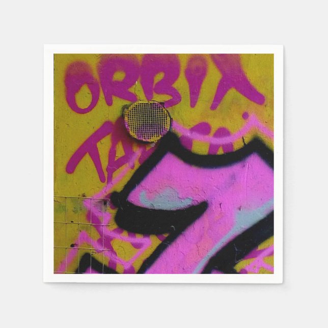 Servilleta De Papel Toallas de graffiti rosadas. (Anverso)