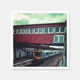 Servilleta De Papel Tren azul claro , debajo del puente