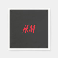 un logo rojo h y m sobre un fondo negro