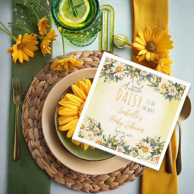 Servilleta De Papel Un Pequeño Daisy Está En El Camino De La Baby Show ("A Little Daisy Is On The Way!" Daisies Yellow, White and Green Floral Baby Shower Paper Napkins )