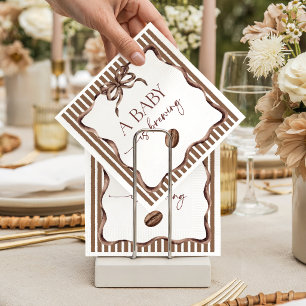Servilleta De Papel Una Bebé Está Cociendo Té de Café Baby Shower