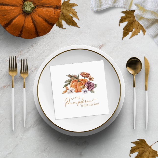 Servilleta De Papel Una pequeña fiesta de bebé de calabaza (A Little Pumpkin Is On The Way Watercolor Pumpkins and Florals Baby Shower Paper Napkin Decor)