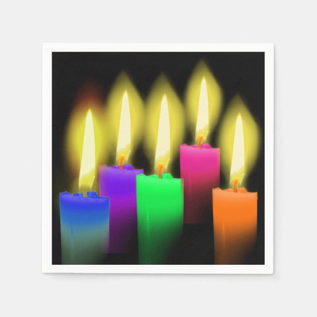 Servilleta De Papel Velas de cumpleaños arcoiris en negro (Anverso)