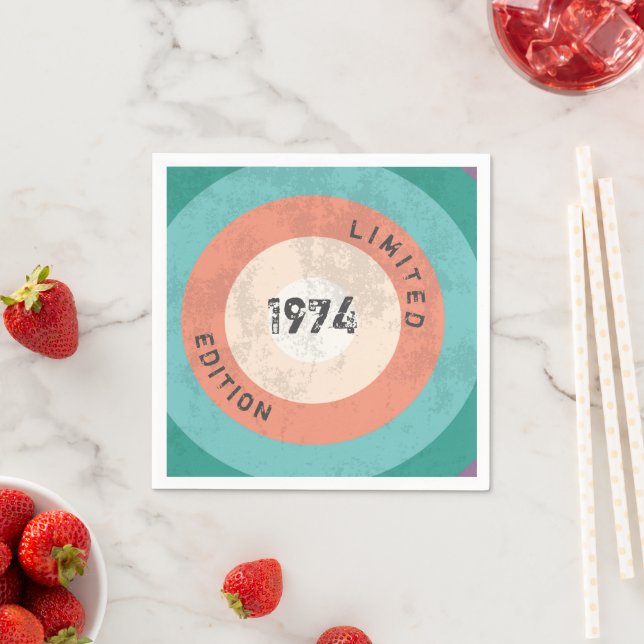 Servilleta De Papel Vintage 1974 Limited Edition 52nd Birthday Napkins (In situ)