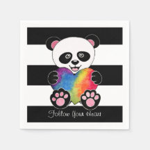 Watercolor Cute Panda Con Corazón Arcoiris