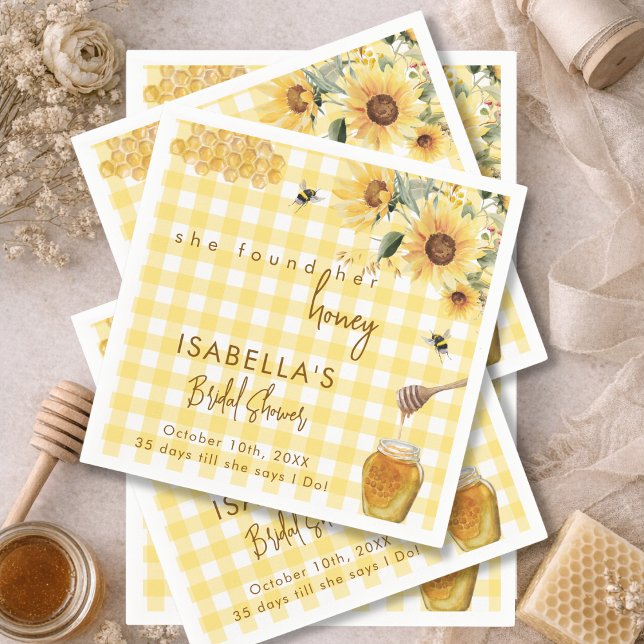 Servilleta De Papel Yellow Gingham She Found Her Honey Bridal Shower (Subido por el creador)