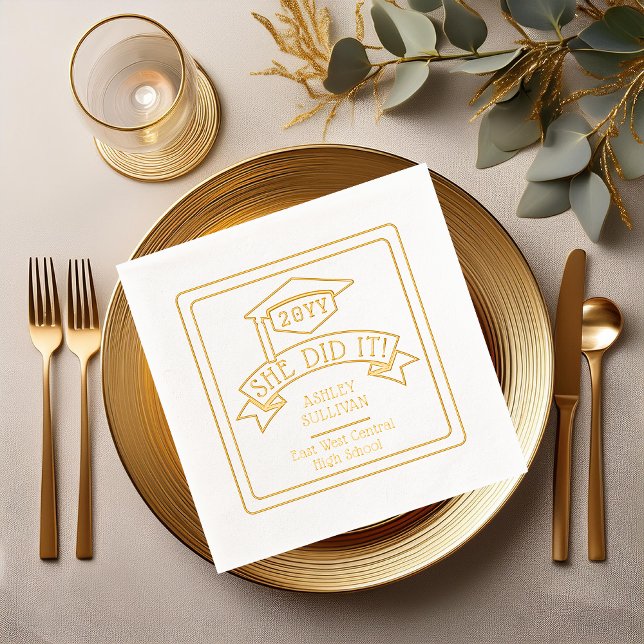 Servilletas Con Brillo Ella Lo Hizo Graduando El Nombre De Graduación De  ("She Did It!" Grad Cap with Year Graduation Banner Name and Class Year Stamped Gold Foil Napkins)