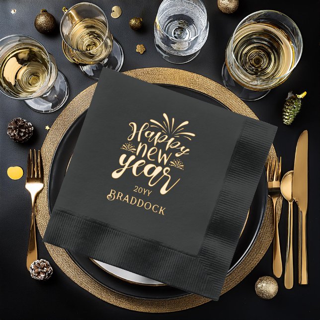 Servilletas Con Brillo Feliz Año Nuevo Relieve metalizado toallas estampa ("Happy New Year" Party Name and Year Black | Gold Stamped Foil Napkins)