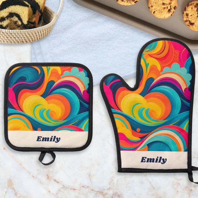 Set De Manoplas Abstract Retro Pop Art Colorful Personalized (A personalized oven mitt and pot holder set with colorful abstract retro swirls design)