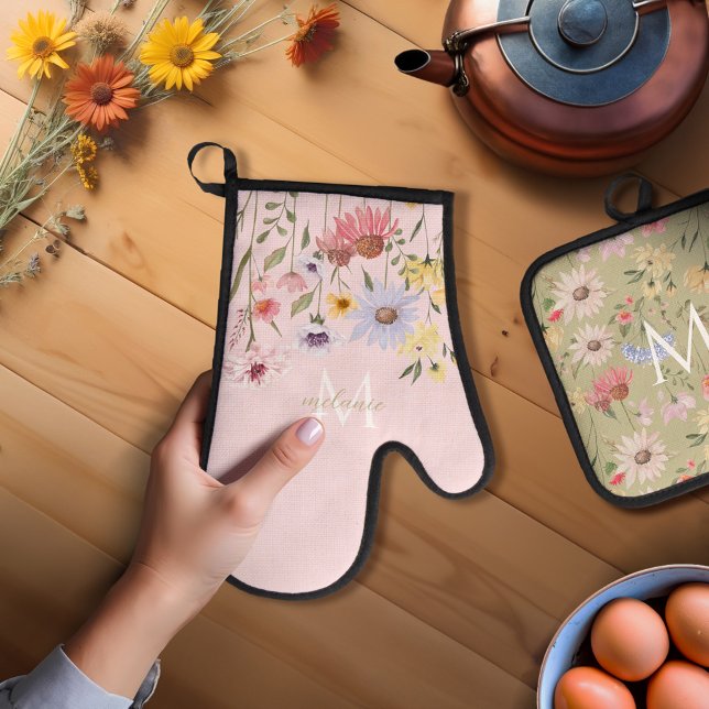 Set De Manoplas Acuarela Flor silvestre Jardín Nombre floral Monog (Watercolor Wildflower Garden Floral Name Monogram Oven Mitt & Pot Holder Set)