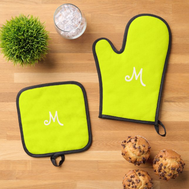 Set De Manoplas amarillo chartreuse - monogramado (De arriba hacia abajo)