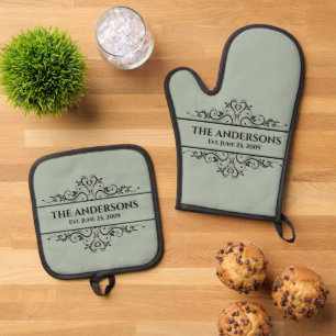 Set De Manoplas Apellido de la familia monograma 