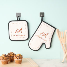 Set De Manoplas Apellido de la familia monogramado