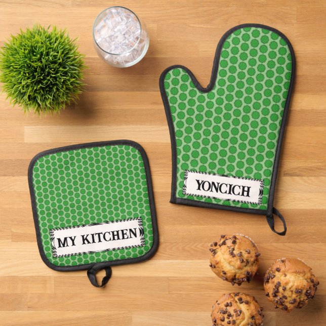 Set De Manoplas Cinta de Flor Verde por Kenneth Yoncich (De arriba hacia abajo)