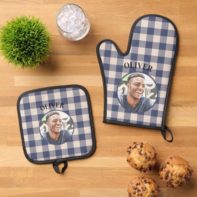 Set De Manoplas Classic Blue Gingham Plaid Custom Name & Photo (De arriba hacia abajo)