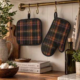Set De Manoplas Cottagecore oscuro de cuadros negros herrumbrosos 