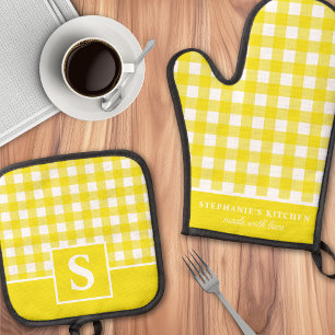 Set De Manoplas Cuadros de Gingan Amarillo Monogramados