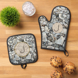 Set De Manoplas Diseño inicial de conchas lavadas por la marea