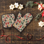 Set De Manoplas Encanto vintage: Patrón de árbol de Navidad<br><div class="desc">Envuelve tus regalos de vacaciones con elegancia intemporal con nuestros "Encantos Vintage" de copas, con un patrón nostálgico inspirado en los motivos clásicos de los Navidades. Con un fondo de papel rústico, adornan la superficie encantadores dibujos de líneas de árboles de Navidad en amarillo, verde, rojo y negro. Cada árbol...</div>