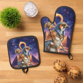 Set De Manoplas Eye of the Sun – The Eternal Falcon of the Desert 