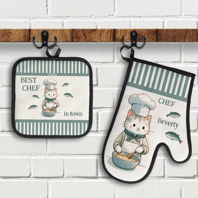 Set De Manoplas Funny Cat Fish Seafood Chef (Nautical funny cat oven mitt and pot holder set featuring a cute kitty preparing fish)