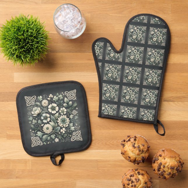 Set De Manoplas Jardín de Nudos de Trébol Susurrante (De arriba hacia abajo)