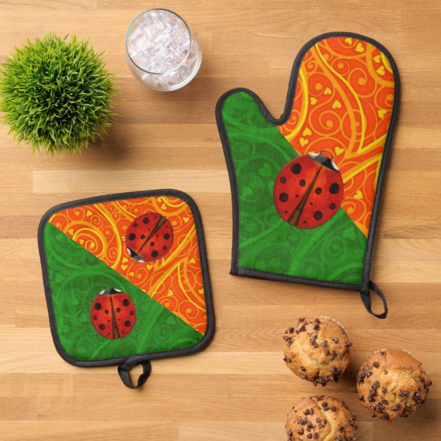 Set De Manoplas Ladybug Whimsey 3D Folk Art (De arriba hacia abajo)