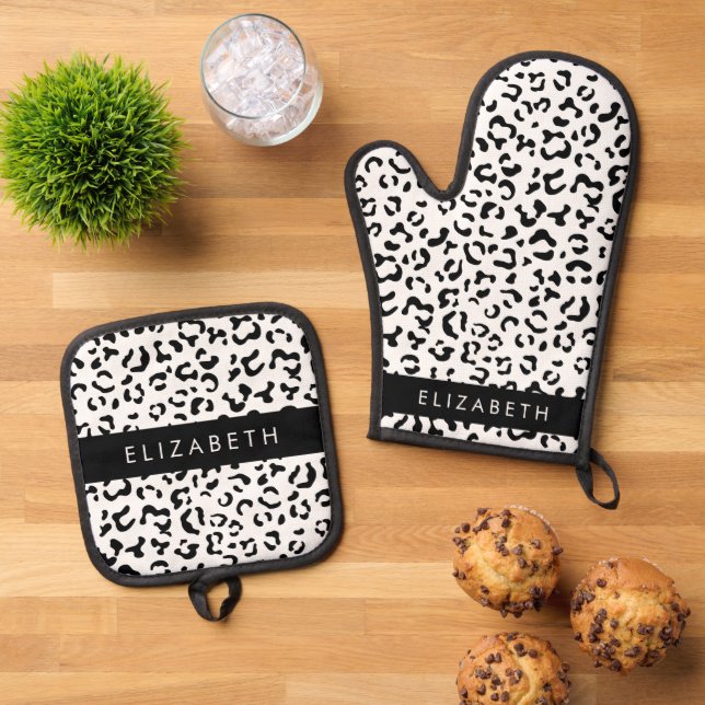 Set De Manoplas Leopard Print, Spots, Black And White, Tu Nombre (De arriba hacia abajo)