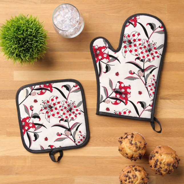 Set De Manoplas Lily Flower en divertidos puntos de polka y rayas (De arriba hacia abajo)