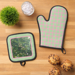 Set De Manoplas Manzanas A-Go-Go