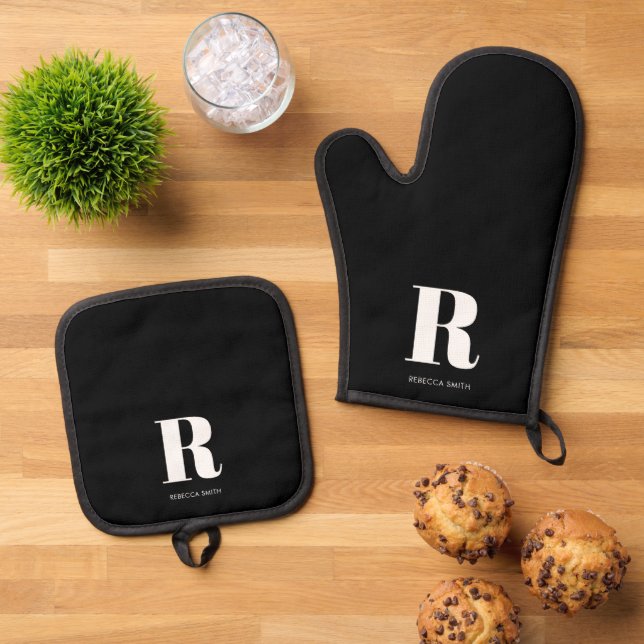 Set De Manoplas Monograma moderno negro simple (De arriba hacia abajo)