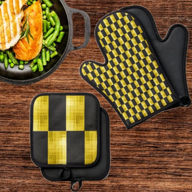 Set De Manoplas Oven Mitt and Pot Holders (This oven mitt and pot holder set, us just right for that gourmet cook!)