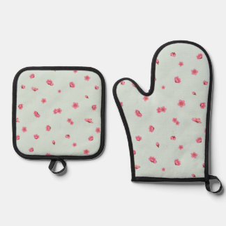 Set De Manoplas Pale Mint Japanese Red Plum Blossom Floral Pattern