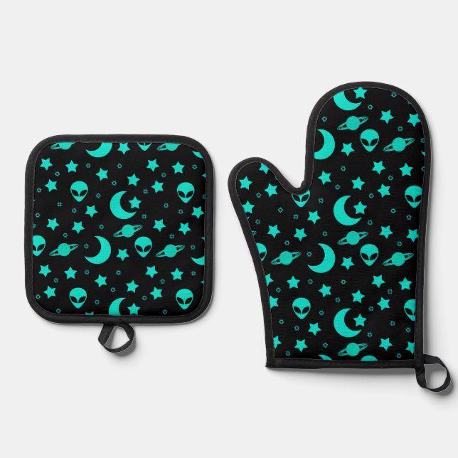 Set De Manoplas Patrón de Alien Turquesa con Estrellas y Lunas (Anverso)