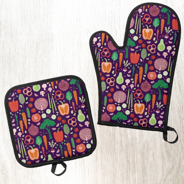 Set De Manoplas Patrón de alimento vegetal oscuro (Fun vegetable food pattern dark oven mitt and pot holder)