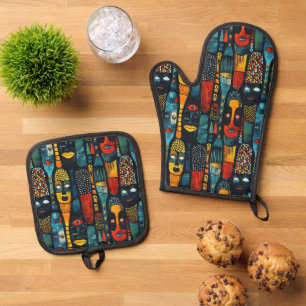 Set De Manoplas Patrón tribal africano con ídolos.