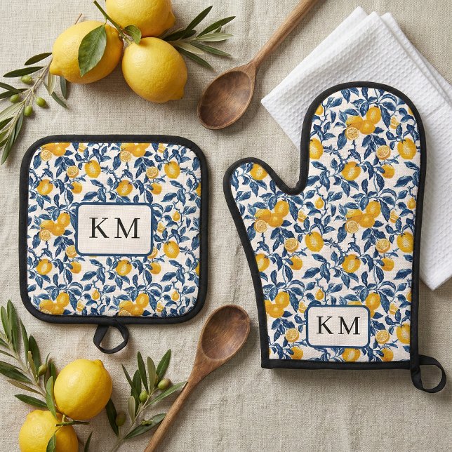 Set De Manoplas Personalized Mediterranean Lemon  (personalized monogram initials lemon mediterranean oven mitt and pot holder)
