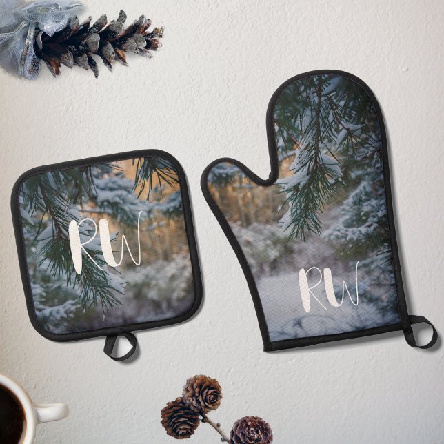 Set De Manoplas Ramas de pino cubiertas de nieve (Subido por el creador)