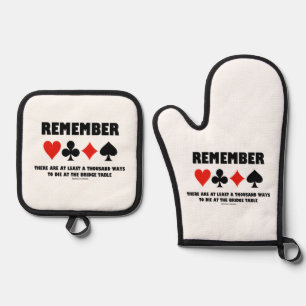 Set De Manoplas Recuerde al menos mil formas de morir en la mesa d