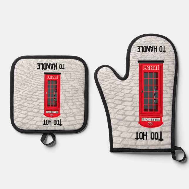 Set De Manoplas Red London Phone Booth with Custom Name & Caption (Anverso)