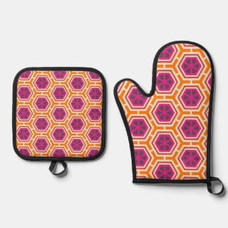 Set De Manoplas Retro Pink and Orange Modern Geometric Pattern