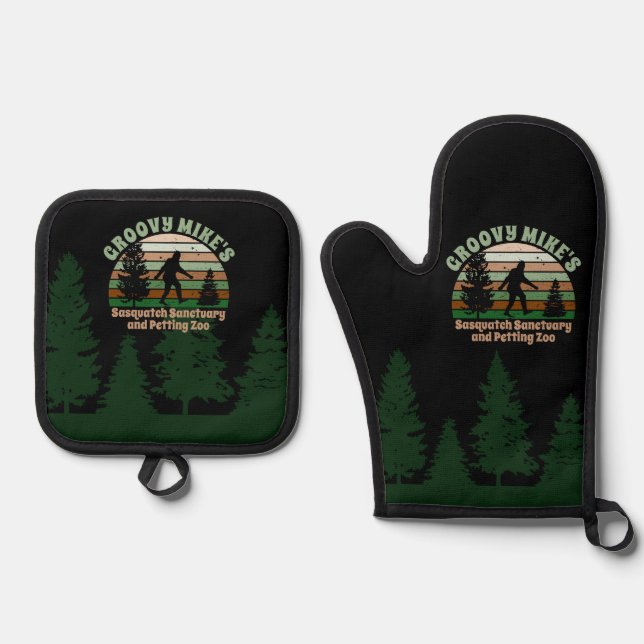 Set De Manoplas Santuario de Sasquatch divertido y personalizado (Anverso)