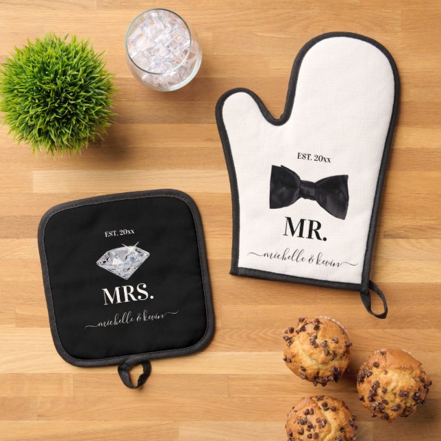 Set De Manoplas Sr. y Sra. Boda Blanco y Negro (De arriba hacia abajo)