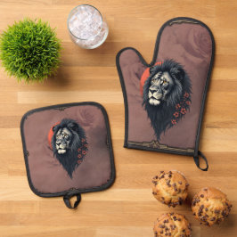 Set De Manoplas Strength and delicacy united, a black lion