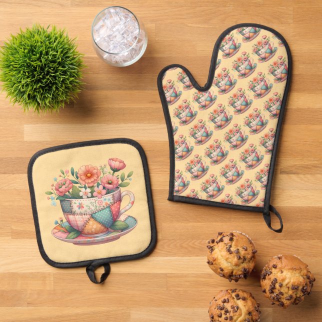 Set De Manoplas Taza de té de patchwork con flores caprichosas (De arriba hacia abajo)
