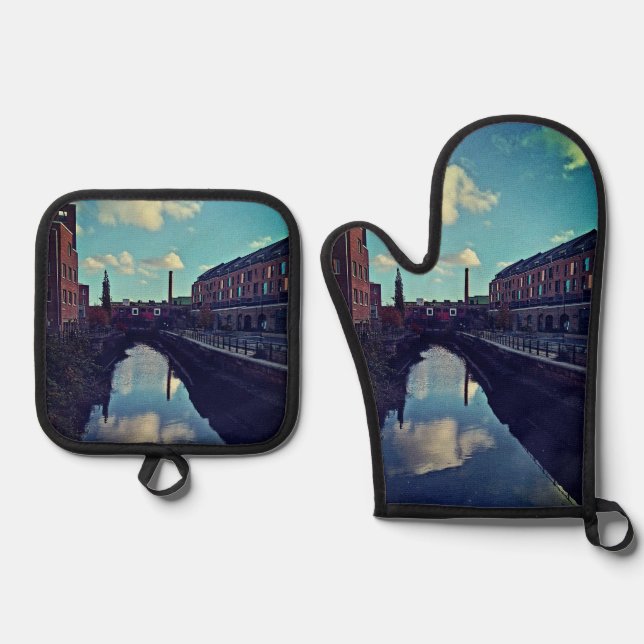 Set De Manoplas The Ouseburn (Anverso)